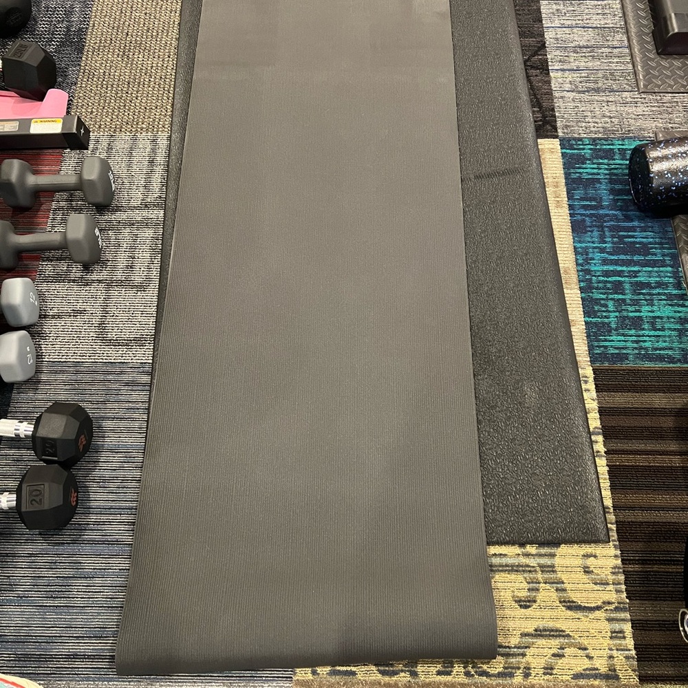 Manduka Pro yoga mat, black, standard length